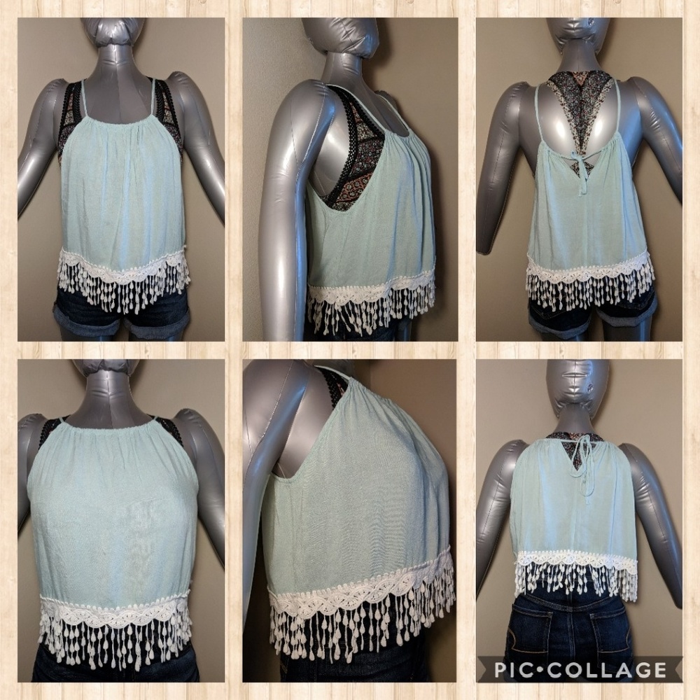 Seafoam green fringe crop top size large - Picture 4 of 8